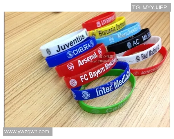 超帅足球明星手环图片展示时尚与运动完美结合的魅力风采